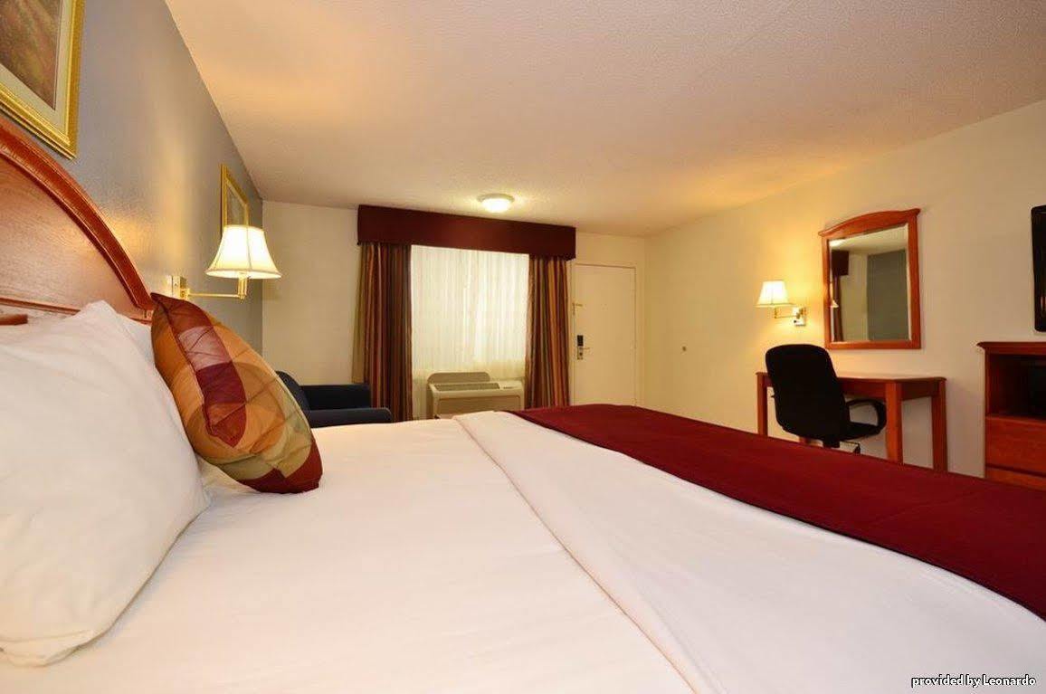 Best Western Palestine Inn Quarto foto