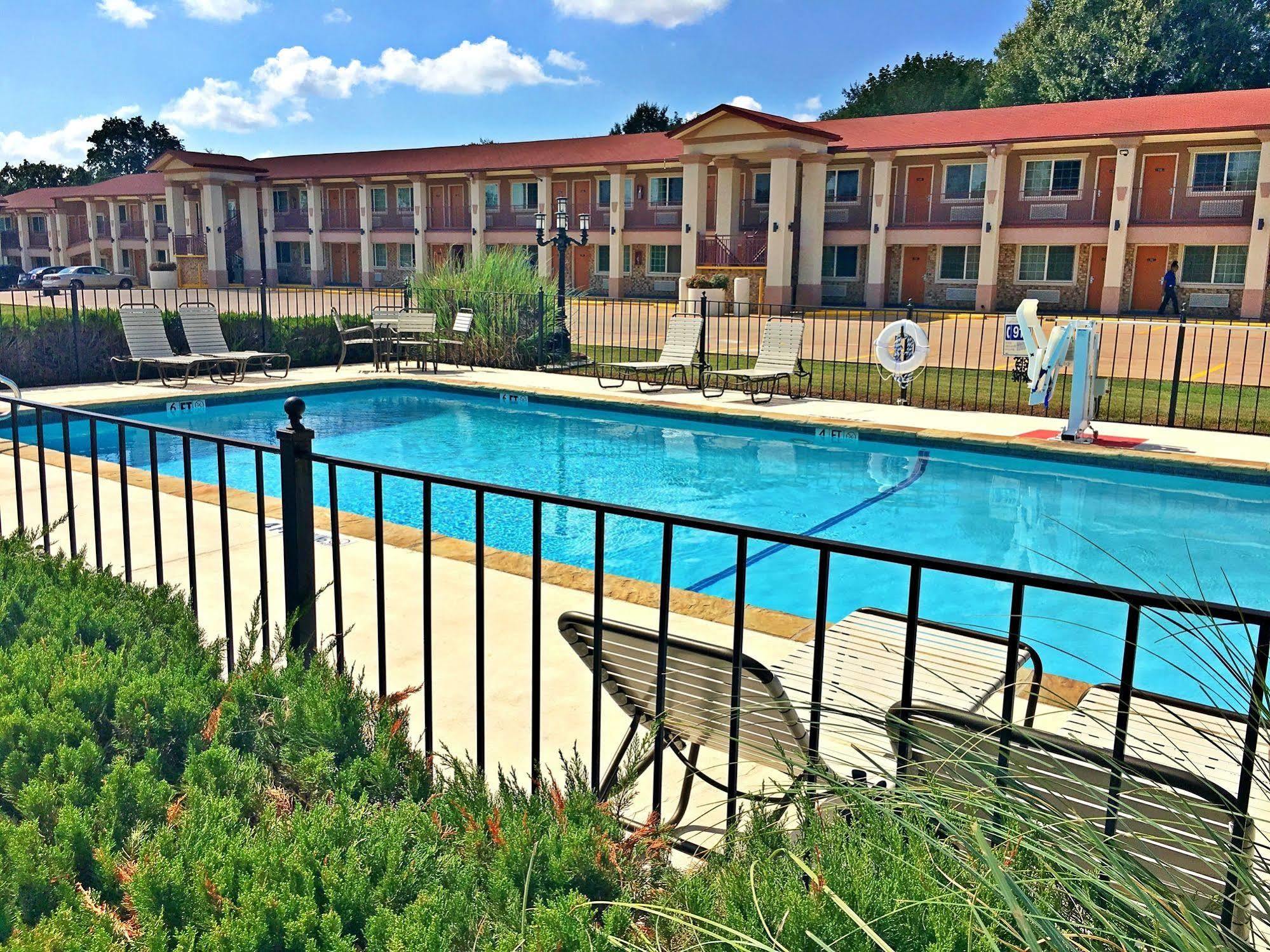 Best Western Palestine Inn Exterior foto